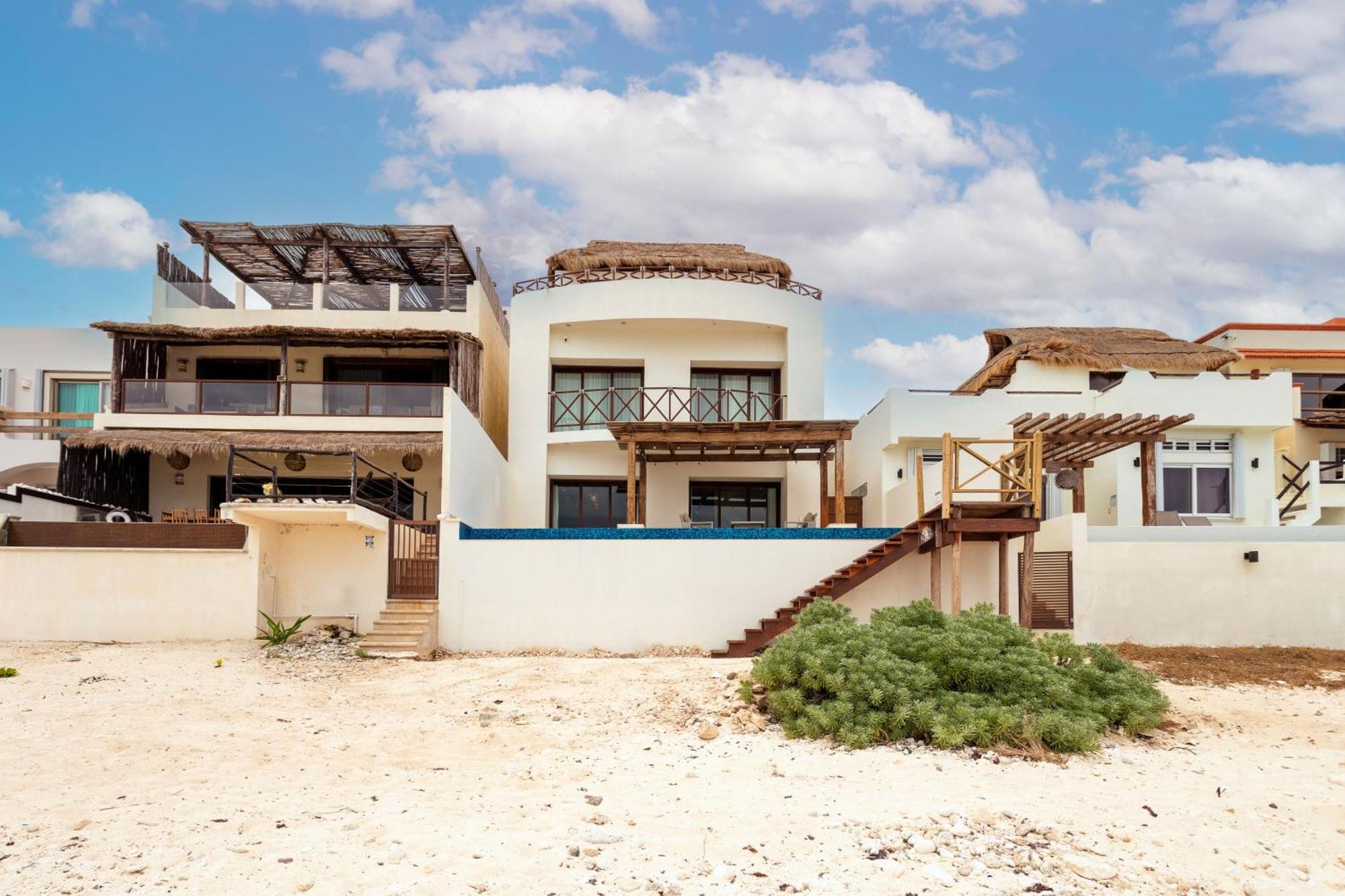 فيلا Casa Javi- Ocean Front Located Mid إيسلا موخيريس المظهر الخارجي الصورة